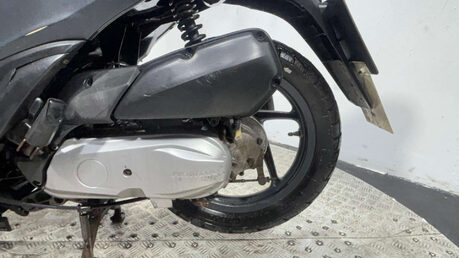 Honda Vision 2012, 50CC, RUNNING SCOOTER COMMUTER, SPARES/REPAIR/PROJECT 10