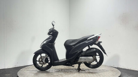 Honda Vision 2012, 50CC, RUNNING SCOOTER COMMUTER, SPARES/REPAIR/PROJECT 4