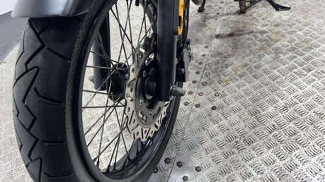 Sinnis Hoodlum 125 2019, 8K, 125CC, RUNNING CRUISER, SPARES/REPAIR/PROJECT 18