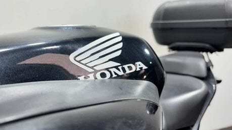 Honda CB 2014 ONLY 29K GREAT RUNNING PROJECT BIKE SPARES OR REPAIR A2 500CC 30