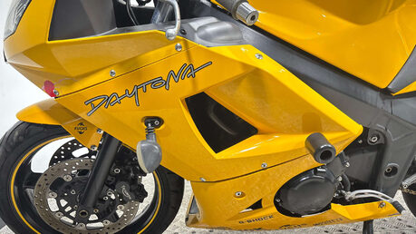 Triumph Daytona 2003, 27K, 600CC, RUNNING SPORTS, SPARES/REPAIR/PROJECT 13