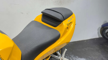 Triumph Daytona 2003, 27K, 600CC, RUNNING SPORTS, SPARES/REPAIR/PROJECT 28