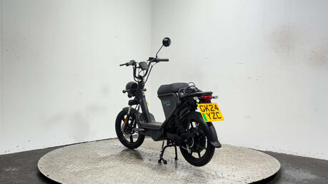 Keeway E-Zi Mini 2024, ONLY 15 MILES, ELECTRIC SCOOTER, SPARES/REPAIR/PROJECT 6