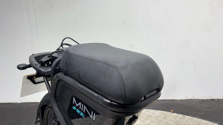 Keeway E-Zi Mini 2024, ONLY 15 MILES, ELECTRIC SCOOTER, SPARES/REPAIR/PROJECT 14