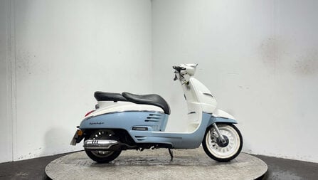 Peugeot Django EVASION 2015 26215 MILES RUNNING PROJECT SCOOTER 125CC BIKE