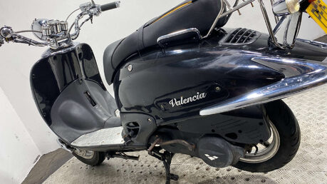 Lexmoto Valencia 2015 7K NON RUNNING PROJECT BIKE SCOOTER 125CC 11