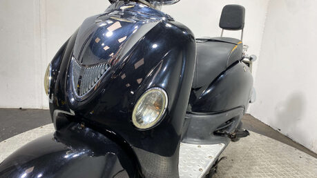 Lexmoto Valencia 2015 7K NON RUNNING PROJECT BIKE SCOOTER 125CC 21