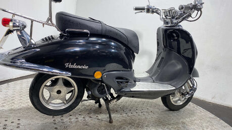 Lexmoto Valencia 2015 7K NON RUNNING PROJECT BIKE SCOOTER 125CC 2