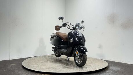 Zongshen ZS AURORA VALENCIA DB 125 2025 2K RUNNING 125CC SCOOTER BIKE 2