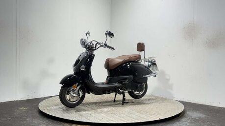 Zongshen ZS AURORA VALENCIA DB 125 2025 2K RUNNING 125CC SCOOTER BIKE 5