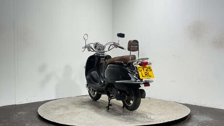 Zongshen ZS AURORA VALENCIA DB 125 2025 2K RUNNING 125CC SCOOTER BIKE 6