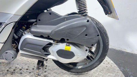 Piaggio MP3 YOURBAN LT, 2011, 32K, 300CC, RUNNING 3-WHEELER, SPARES/REPAIR/PROJECT 12