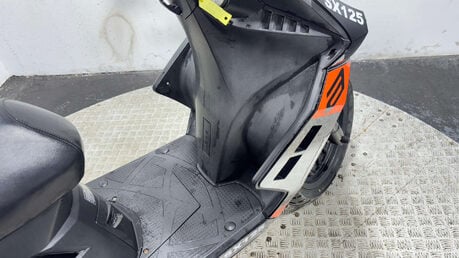 WK Bikes SX 2022, 9K, 125CC, SCOOTER, MOT MAR 26, SPARES/REPAIR/PROJECT 15