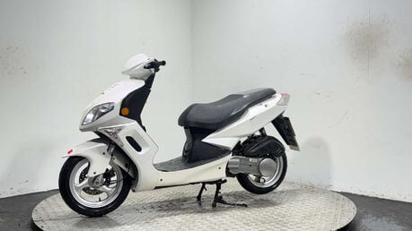 Sinnis Matrix 2017, 7K, 125CC, LOW MILEAGE SCOOTER, SPARES/REPAIR/PROJECT 5