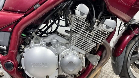 Yamaha XJ 1999 47K GOOD RUNNING PROJECT BIKE SPARES OR REPAIR 900CC 24