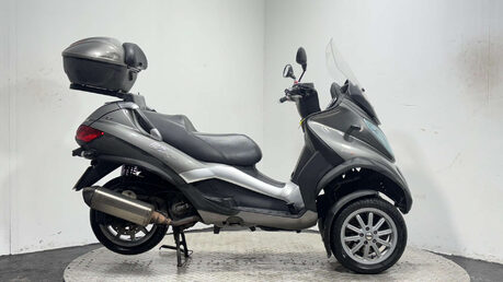 Piaggio MP3 LT, 2011, 28K, 300CC, MOT SEP 26, RUNNING, SPARES/REPAIR/PROJECT 1