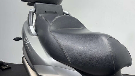 Piaggio MP3 LT, 2011, 28K, 300CC, MOT SEP 26, RUNNING, SPARES/REPAIR/PROJECT 14