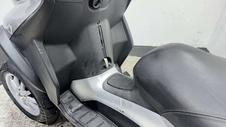 Piaggio MP3 LT, 2011, 32K, 300CC, RUNNING 3-WHEELER, SPARES/REPAIR/PROJECT 18