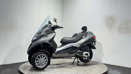 Piaggio MP3 LT, 2011, 32K, 300CC, RUNNING 3-WHEELER, SPARES/REPAIR/PROJECT 5