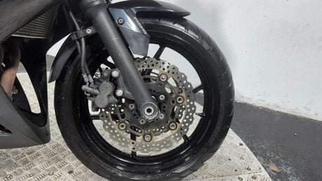 Kawasaki Er ER6 650 2011 MOT SERVICED 27K PERFECT A2 BIKE RUNS GREAT 650CC 12