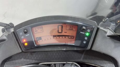 Kawasaki Er ER6 650 2011 MOT SERVICED 27K PERFECT A2 BIKE RUNS GREAT 650CC 10