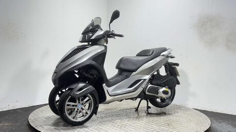 Piaggio MP3 YOURBAN LT 2011 33K 3 WHEELER RUNNING TRIKE PROJECT 300CC 6