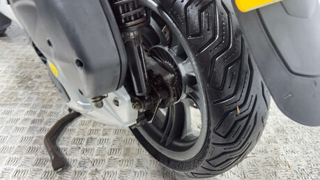 Piaggio MP3 YOURBAN LT 2011 33K 3 WHEELER RUNNING TRIKE PROJECT 300CC 20