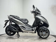 Piaggio MP3 YOURBAN LT 2011 33K 3 WHEELER RUNNING TRIKE PROJECT 300CC 1
