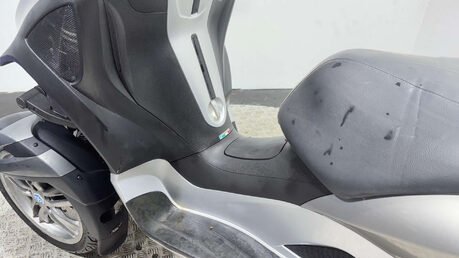 Piaggio MP3 YOURBAN LT 2011 33K 3 WHEELER RUNNING TRIKE PROJECT 300CC 17