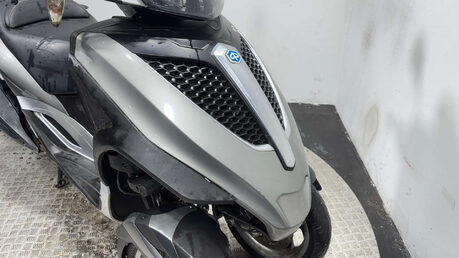 Piaggio MP3 YOURBAN LT 2011 33K 3 WHEELER RUNNING TRIKE PROJECT 300CC 22