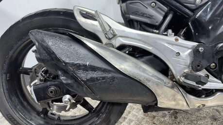 Suzuki Gladius 650 2012, 54K, 650CC RUNNING NAKED, SPARES/REPAIR/PROJECT 9