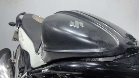 Suzuki Gladius 650 2012, 54K, 650CC RUNNING NAKED, SPARES/REPAIR/PROJECT 10