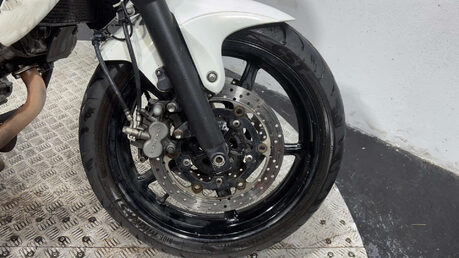 Suzuki Gladius 650 2012, 54K, 650CC RUNNING NAKED, SPARES/REPAIR/PROJECT 25