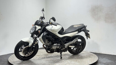 Suzuki Gladius 650 2012, 54K, 650CC RUNNING NAKED, SPARES/REPAIR/PROJECT 6