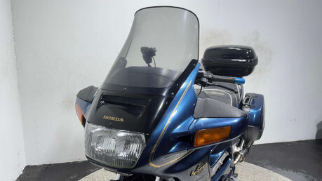 Honda ST 2001, 23K, 1100CC RUNNING TOURER, SPARES/REPAIR/PROJECT 9