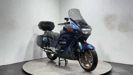 Honda ST 2001, 23K, 1100CC RUNNING TOURER, SPARES/REPAIR/PROJECT 3