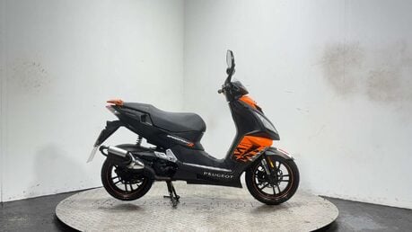 Peugeot Speedfight LC DARKSIDE, 2015, 8K, 2T SPORTS SCOOTER, SPARES/REPAIR/PROJECT 1
