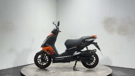 Peugeot Speedfight LC DARKSIDE, 2015, 8K, 2T SPORTS SCOOTER, SPARES/REPAIR/PROJECT 4