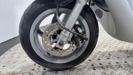 Piaggio Fly 2009 17K RUNNING PROJECT BIKE SCOOTER 50CC 4T LEARNER 20