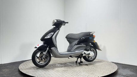 Piaggio Fly 2009 17K RUNNING PROJECT BIKE SCOOTER 50CC 4T LEARNER 5