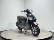 Piaggio Fly 2009 17K RUNNING PROJECT BIKE SCOOTER 50CC 4T LEARNER 2