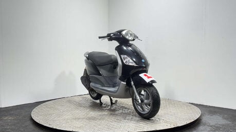 Piaggio Fly 2009 17K RUNNING PROJECT BIKE SCOOTER 50CC 4T LEARNER 2