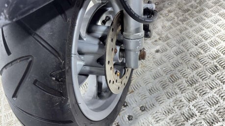 Piaggio Fly 2009 17K RUNNING PROJECT BIKE SCOOTER 50CC 4T LEARNER 17