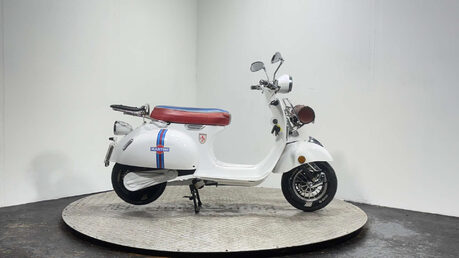 Artisan Ev ELECTRIC SCOOTER ESCOOTER 2018 3K WORKING ORDER RIDE AT 16 50CC 1