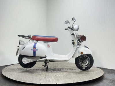 Artisan Ev ELECTRIC SCOOTER ESCOOTER 2018 3K WORKING ORDER RIDE AT 16 50CC