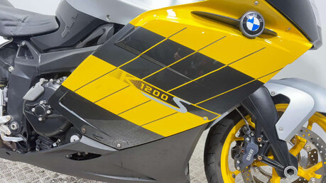 BMW K1200S 2005 GOOD RUNNING PROJECT BIKE 32K CLEAN SPORTS TOURER 1200CC 19