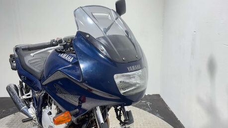 Yamaha XJ 1998 ONLY 18K SOLID PROJECT BIKE SPARES OR REPAIR 900CC TRIKE?? 8