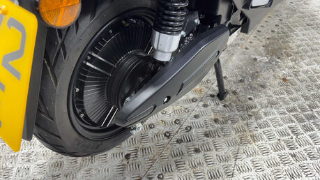 Lexmoto E-Lex 1500W 2022 20 MILES ELECTRIC 50CC SCOOTER RIDE AT 16 EBIKE ESCOOT 21