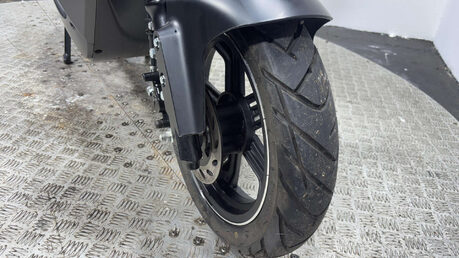 Lexmoto E-Lex 1500W 2022 20 MILES ELECTRIC 50CC SCOOTER RIDE AT 16 EBIKE ESCOOT 23