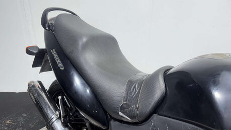 Suzuki GSX GSX750F 2000 31K SPARES OR REPAIR PROJECT BIKE 750CC SPORTS TOURER 17